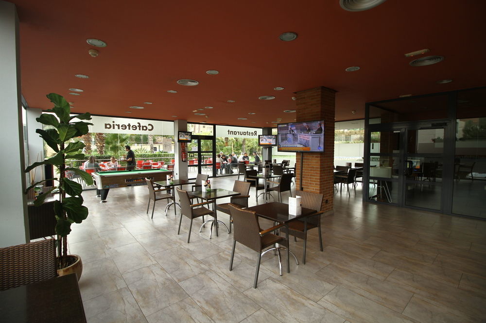 Crisol La Selva Hotel La Selva del Camp Bagian luar foto