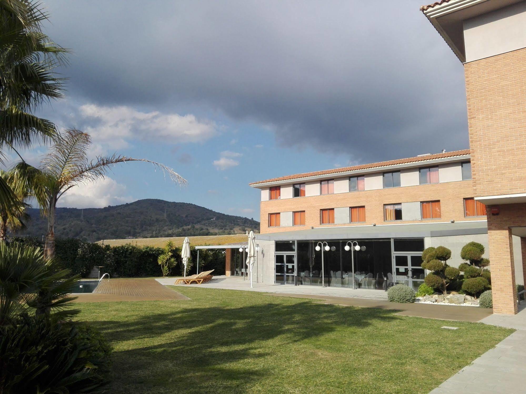 Crisol La Selva Hotel La Selva del Camp Bagian luar foto